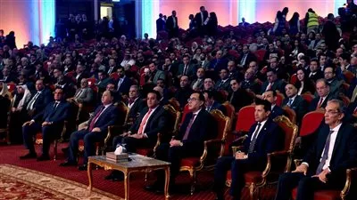 رئيس الوزراء يشهد فعاليات مؤتمر 