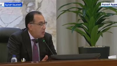 رئيس الوزراء يكشف تفاصيل هامة عن صناعة السيارات في مصر