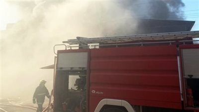 بـ 3 سيارات إطفاء.. إخماد حريق هائل داخل شقة في المعادي 