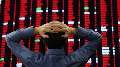 خبير: عام 2023 الأسوأ في أوروبا اقتصاديا وسياسيًا