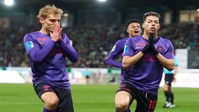 أتفرج مجانًا|| تردد القنوات المفتوحة الناقلة لمباراة ميتييلاند وسبورتنج لشبونة اليوم في الدوري الأوروبي.. هدف إمام عشور الآن