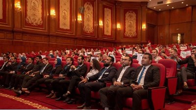 مؤتمر صحفي للمرة الثانية على التوالي في جامعة الأهرام الكندية لطلاب كلية الصيدلة