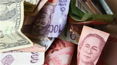 أسعار العملات اليوم مقابل الجنيه في ختام تعاملات الاثنين