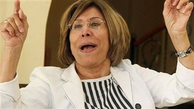 فريدة الشوباشي عن أزمة منى زكي: الله في كتابه يقول “اقرأ”.. والناس حولتها لإخرس 