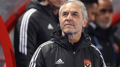 عاجل.. جلسة عاصفة لكولر مع لاعبي الأهلي بعد التعادل مع الداخلية