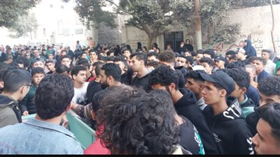 تشييع جثمان شاب توفى بطلق ناري بالخطأ فى الغربية (صور)