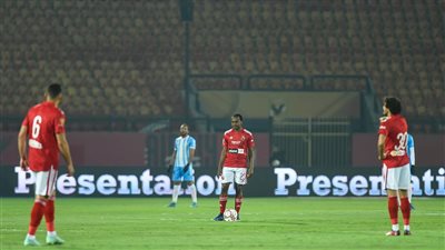 إدارة الأهلي تظهر العين الحمراء للاعبين قبل لقاء القطن 
