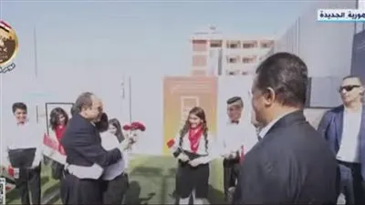 طفل بالمنيا لـ السيسي: 