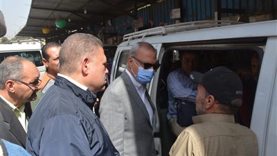 بعد تحريك أسعار البنزين.. محافظ القليوبية يتابع انتظام الحركة بالمواقف 