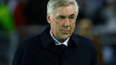 أنشيلوتي مشيدا بدفاع برشلونة: إنهم أقوياء للغاية