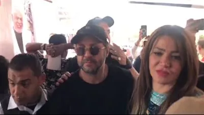 عاجل.. وصول كلٱ من عبدالله مشرف وهشام ماجد إلى مقر انتخابات المهن التمثيلية