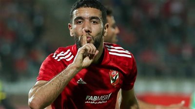 ميدو يشيد بـ القندوسي بعد تألقه في مباراة الأهلي والقطن: 