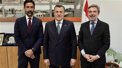 وزير السياحة يلتقي سفير إيطاليا بالقاهرة ومدير عام الاتحاد الإيطالي