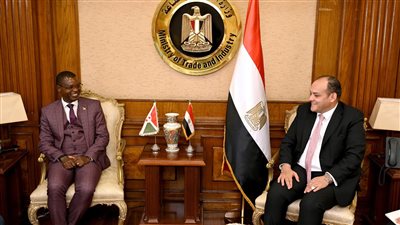 أحمد سمير: فرص كبيرة لتعزيز التعاون الاقتصادي مع دولة بوروندي 