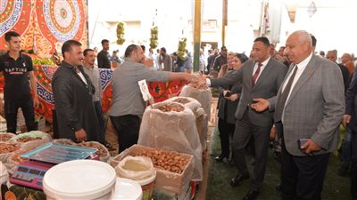 تدشين القافلة الطبية الشاملة بالدقهلية