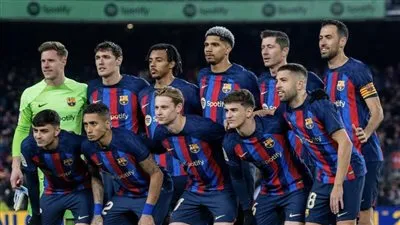 قبل مباراة بلباو.. برشلونة يستعيد نجم الفريق