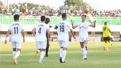 موعد وحكام مباراة الجيش الملكي وبيراميدز في كأس الكونفدرالية الإفريقية