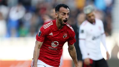 ميدو يوجه رسالة خاصة لجماهير الأهلي بشأن عبد القادر