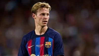 فرينكي دي يونج يتحدث عن حقيقة رحيله من برشلونة.. والانتقال إلى مانشستر يونايتد