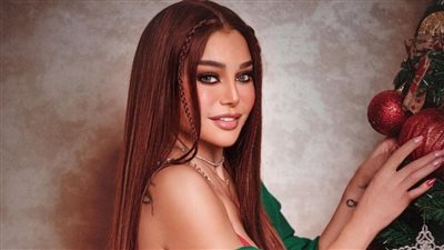 إليسا تفاجئ هيفاء بعيد ميلادها على المسرح.. لهذا السبب هيفاء وهبي مطلوبة على جوجل