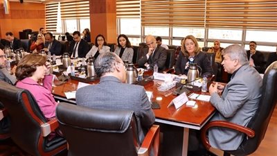 هيئة التنمية الصناعية: تمكين القطاع الخاص في إدارة وتشغيل وتسويق المناطق الصناعية بقنا وسوهاج