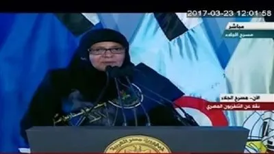 والدة أحد الشهداء تروي قصة غريبة عن صديق ابنها