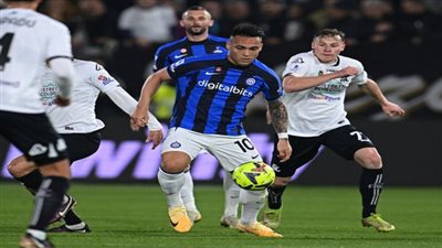 سبيزيا يتفوق على إنتر ميلان في الدوري الإيطالي