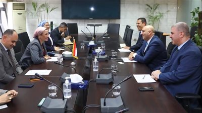 وزيرة البيئة تلتقي ورئيس جهاز تنمية المشروعات 