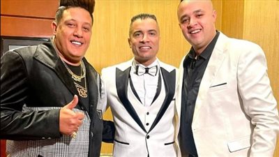 حمو بيكا يثير الجدل ببدلة غريبة من حفل زفاف حسن شاكوش