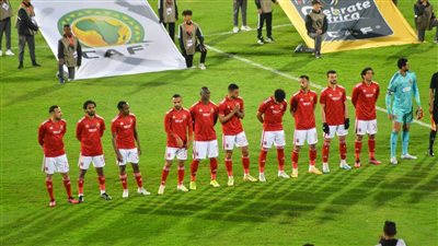 نجم الأهلي السابق يهاجم اللاعبين: لا يقدرون اسم النادي