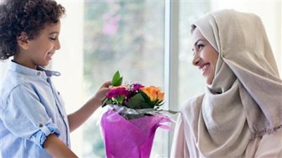 أجمل رسايل تهنئة عيد الأم 2023