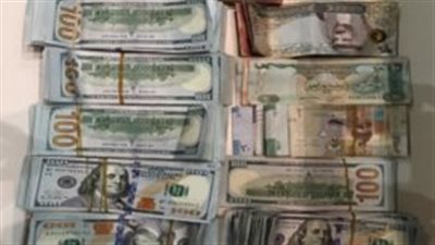  ضبط سيدتين حاولوا تهريب 