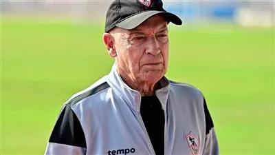 الزمالك يدرس.. المدرب 