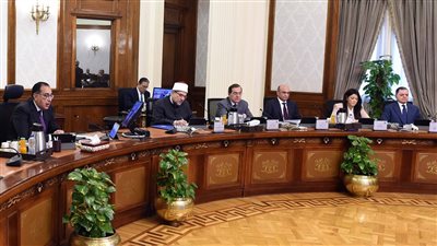 اعتماد توصيات اللجنة الهندسية الوزارية بشأن الإسناد بالأمر المباشر للشركات