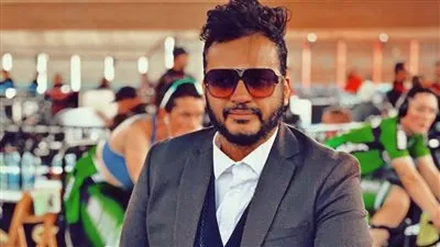 إيساف يشعل الأجواء في حفل إفتتاح المارثون للدرجات (صور) 