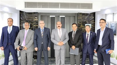 محافظ أسوان يوقع بروتوكول تعاون لرفع مستوى الخدمات بمجمع الصناعات بالعلاقى