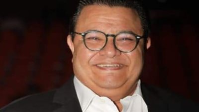 خالد جلال يشهد العرض المسرحى 