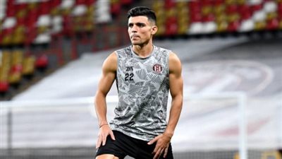 صفقة أشرف بن شرقي.. تطورات مفاوضات الأهلي مع نجم الزمالك السابق