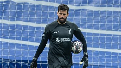 موقف أليسون وجوتا من المشاركة أمام لاسك لينز