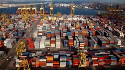 تراجع واردات مصر من البترول والقمح يدفع لانخفاض العجز في الميزان التجاري 22.3 % خلال أغسطس الماضي