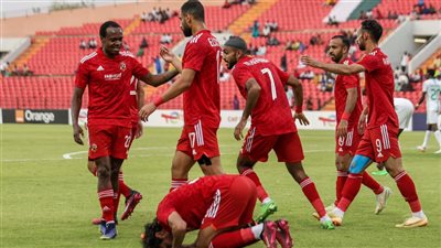 عاجل.. الأهلي يفجر مفاجأة كبرى قبل مواجهة الهلال في موقعة الصعود