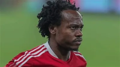 محمد بركات يمدح نجم الأهلي.. ويوجه رسالة إلى بيرسي تاو