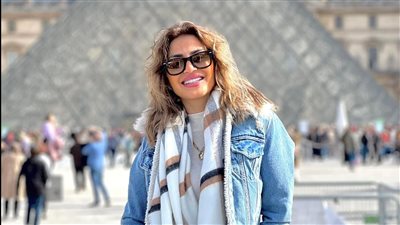منة فضالي تتألق في أحدث طهور لها من فرنسا