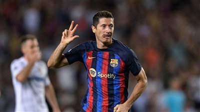 ترتيب هدافي الدوري الإسباني 2022-23.. منافسة شرسة بين ليفاندوفسكي وبنزيما