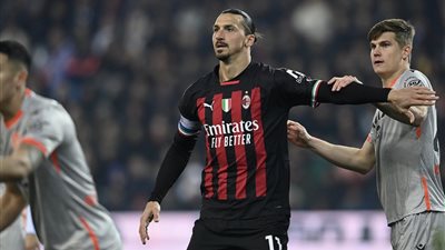 هزيمة ثقيلة.. ميلان يسقط أمام أودينيزي في الدوري الإيطالي