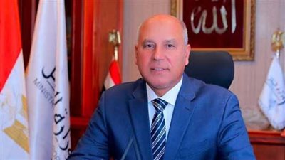 هل تضرر المواطنون من مشروعات النقل والممرات اللوجستية؟.. وزير النقل يجيب (فيديو)