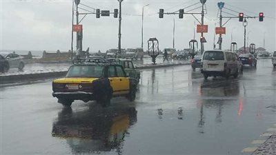 نوة المكنسة تضرب محافظة الإسكندرية 