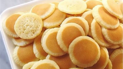 استعدادًا لرمضان.. تعرف على طريقة عمل عجينة القطايف في البيت