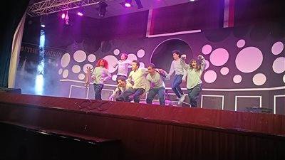 جامعة بنها تستضيف الفنان سامح حسين 