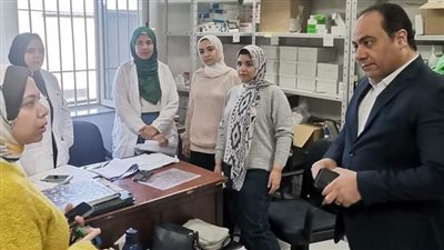 وزير الصحة يطلع على تقرير المرور الشهري للمنشآت الطبية في بورسعيد